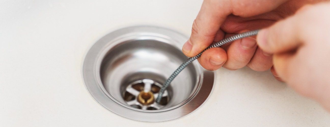 Lavabo Tıkanıklığı Nasıl Açılır? (Pratik Yöntemler)